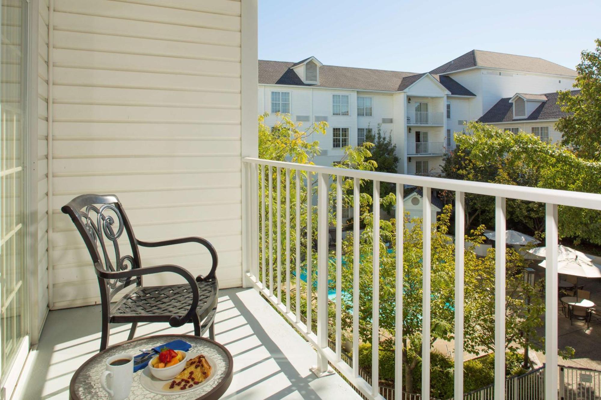 Doubletree By Hilton Raleigh Durham Airport At Research Triangle Park Hotel Buitenkant foto
