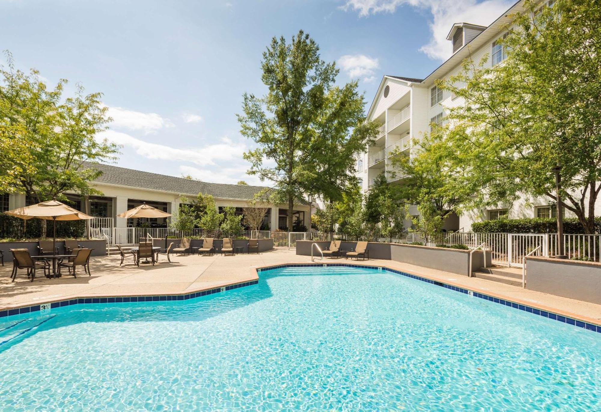 Doubletree By Hilton Raleigh Durham Airport At Research Triangle Park Hotel Buitenkant foto