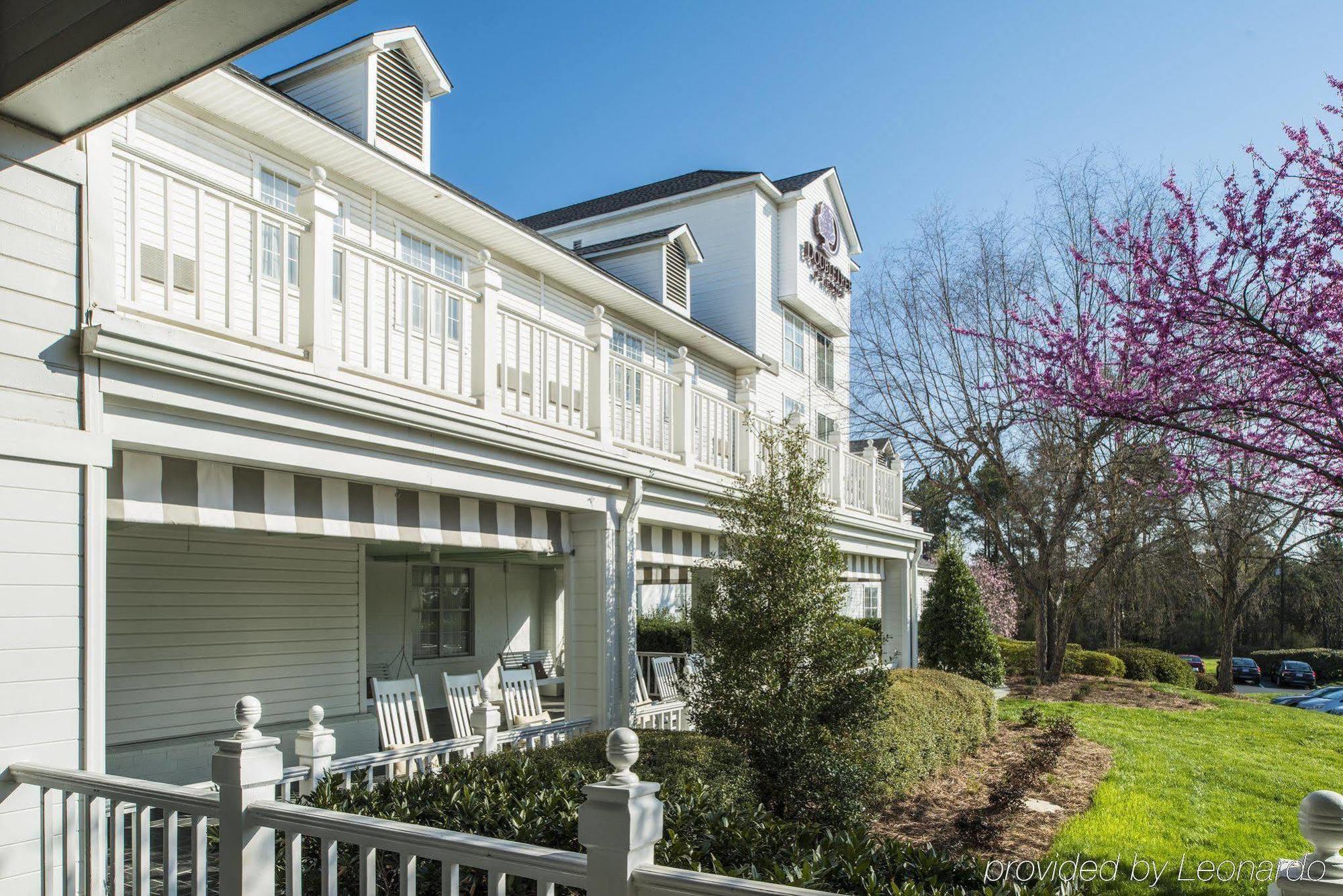 Doubletree By Hilton Raleigh Durham Airport At Research Triangle Park Hotel Buitenkant foto